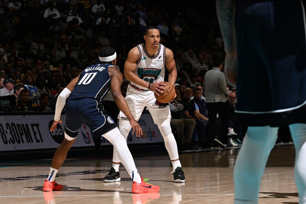 一个球队的 一个球队的